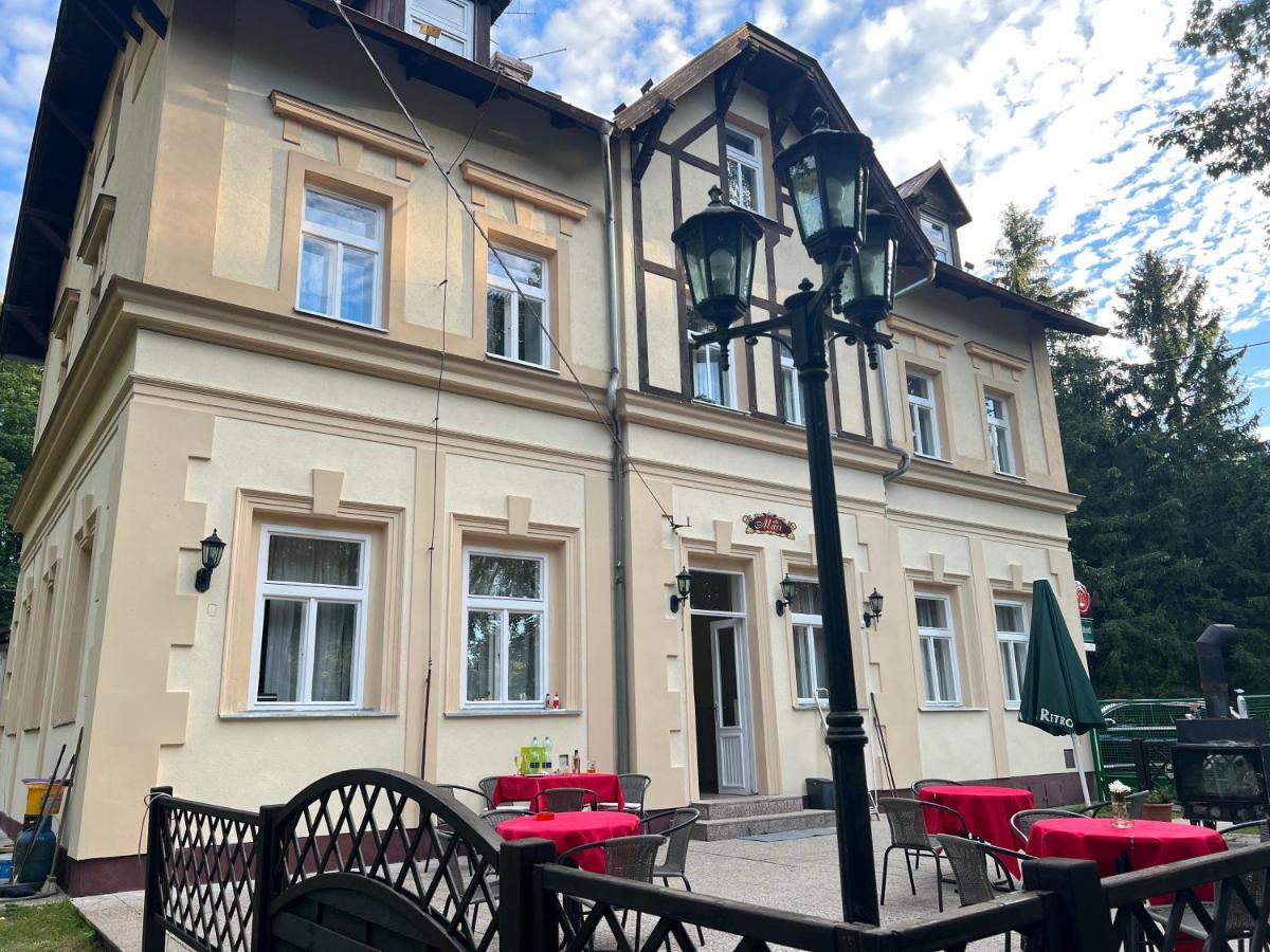 Villa Berolina Marianske Lazne Exterior photo